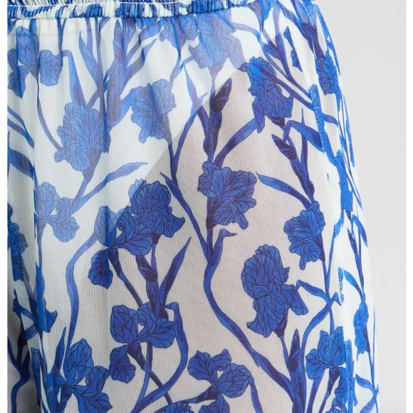 NWT ANTHRO HUTCH Eliza Floral Cover-Up Pants | Vining Orchids | Size M - Picture 4 of 8